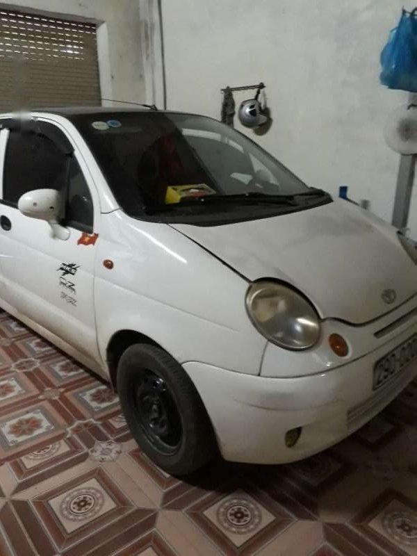 Daewoo Matiz   2004 - Bán ô tô Daewoo Matiz đời 2004, màu trắng, nhập khẩu 