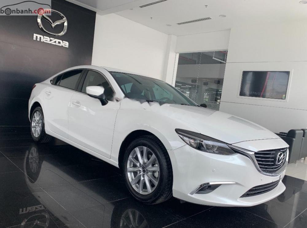 Mazda 6 2.0L 2019 - Cần bán xe Mazda 6 2.0L năm sản xuất 2019, màu trắng 