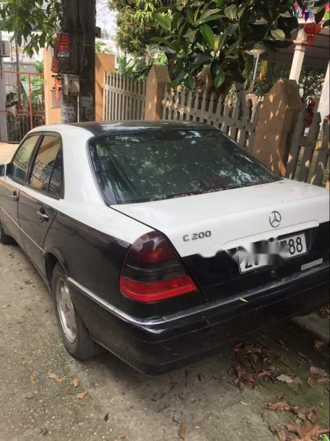 Mercedes-Benz C class  C200   2000 - Bán Mercedes C200 năm 2000, màu trắng, 4 lốp mới