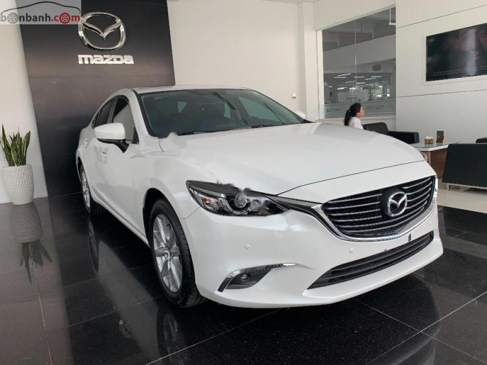 Mazda 6 2.0L 2019 - Cần bán xe Mazda 6 2.0L năm sản xuất 2019, màu trắng 