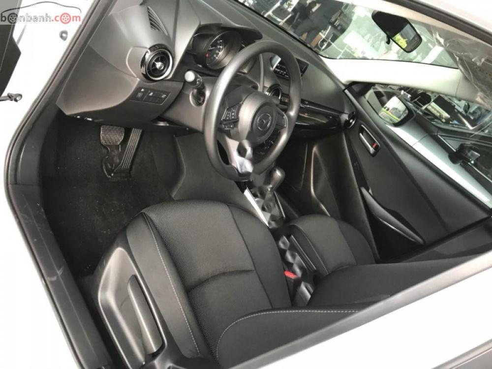 Mazda 2 2019 - Bán xe Mazda 2 đời 2019, màu đỏ, nhập khẩu nguyên chiếc