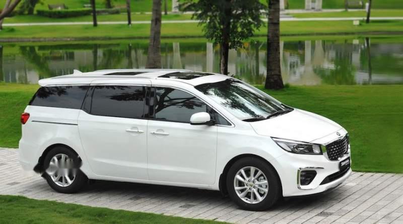 Kia Sedona   2019 - Cần bán xe Kia Sedona đời 2019, màu trắng