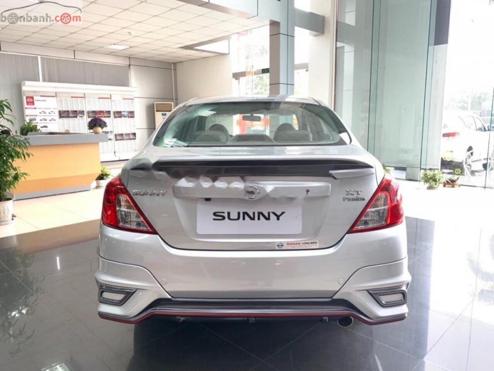 Nissan Sunny XT Premium 2019 - Cần bán Nissan Sunny XT Premium 2019, màu bạc, giá chỉ 465 triệu