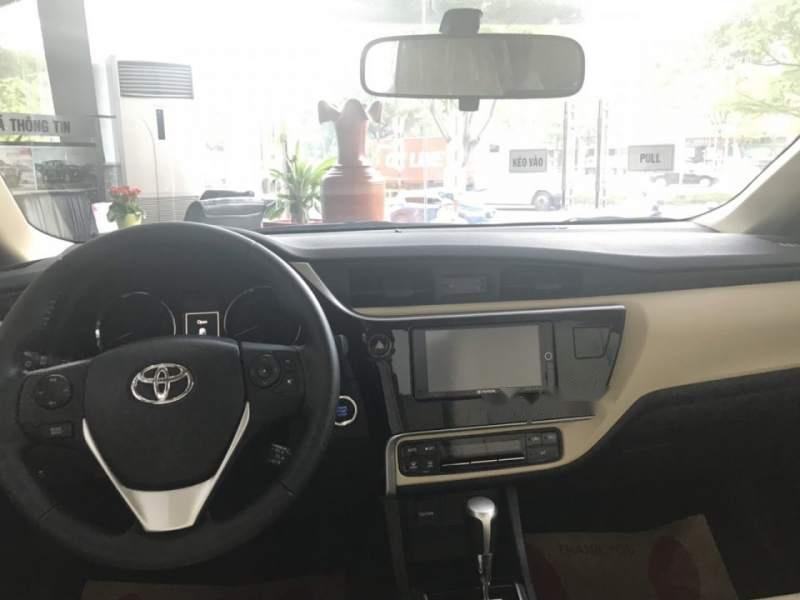 Toyota Corolla altis 2019 - Bán Toyota Corolla altis sản xuất năm 2019, màu trắng, giao xe ngay