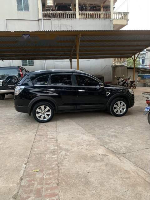 Chevrolet Captiva 2009 - Bán xe Chevrolet Captiva sản xuất năm 2009, màu đen số tự động, 500 triệu