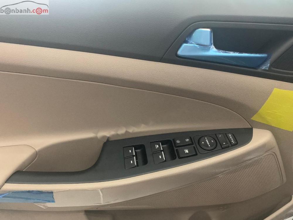 Hyundai Tucson 2.0 AT CRDi 2019 - Bán xe Hyundai Tucson 2.0 AT CRDi sản xuất 2019, màu trắng