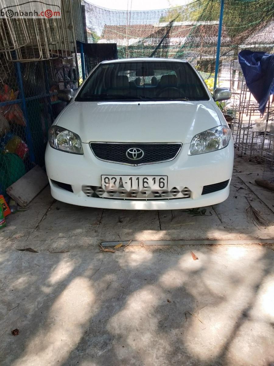 Toyota Vios 2004 - Cần bán lại xe Toyota Vios năm 2004, màu trắng