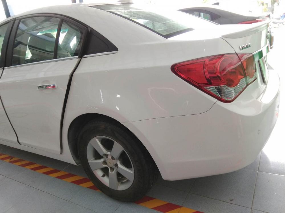 Chevrolet Cruze 2010 - Bán Chevrolet Cruze 2010, màu trắng, 289tr