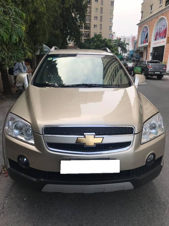 Chevrolet Captiva LTZ 2009 - Bán xe Chevrolet Captiva LTZ 2009, số tự động, màu vàng cát