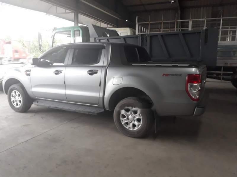 Ford Ranger 2017 - Bán lại xe Ford Ranger đời 2017, màu bạc, nhập khẩu, giá chỉ 630 triệu