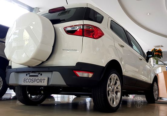 Ford EcoSport Titanium 2018 - Bán Ford Ecosport 2019 gia tốt giao xe ngay