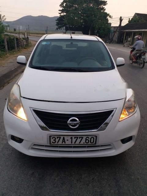 Nissan Sunny     2014 - Cần bán xe Nissan Sunny đời 2014, màu trắng số tự động