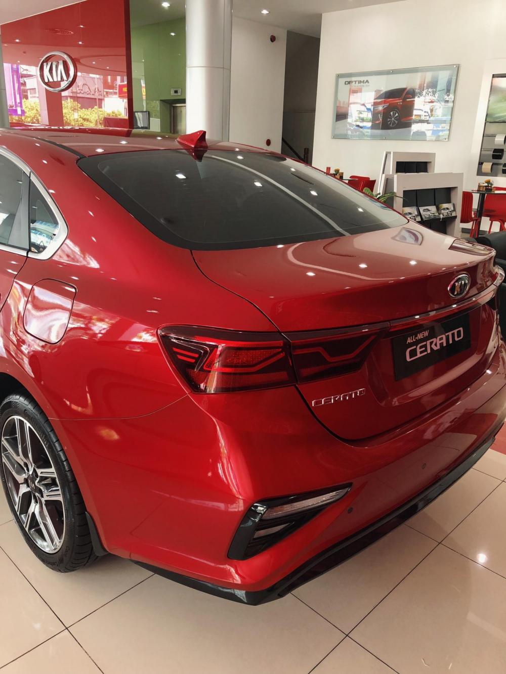 Kia Cerato 2.0 Premium 2019 - Rinh ngay Kia 2.0 Premium full option, mà lại còn được tặng quà hấp dẫn