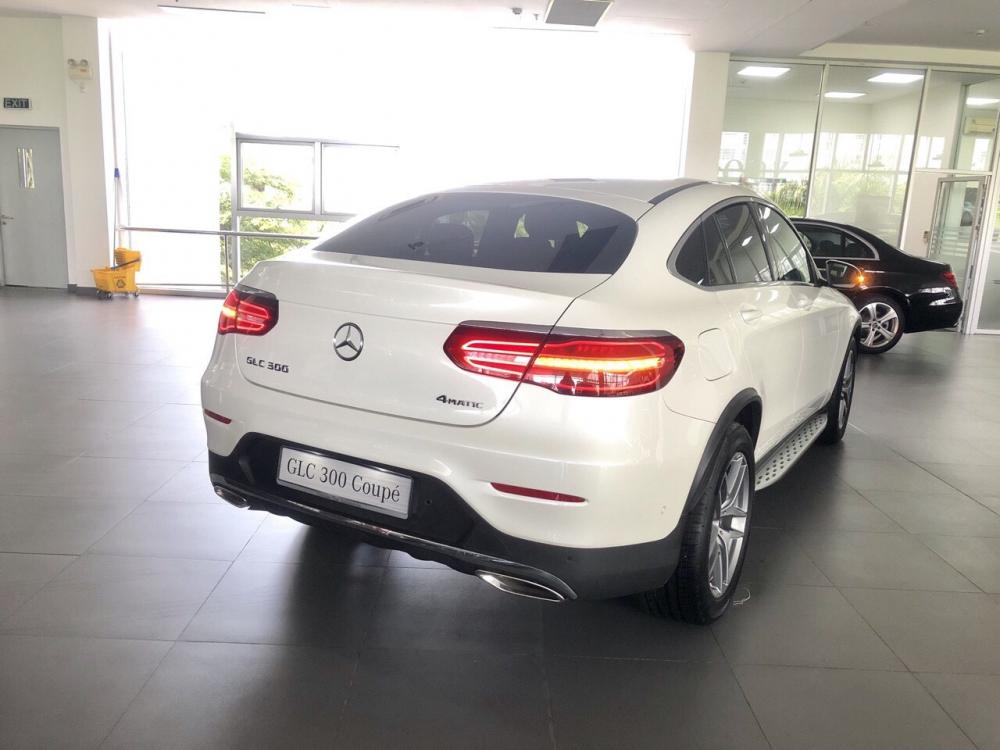 Mercedes-Benz GLC-Class 2018 - Bán xe nhập khẩu - giá xe Mercedes GLC 300 Coupe 4Matic, thông số kỹ thuật, giá lăn bánh, khuyến mãi Tết 2020