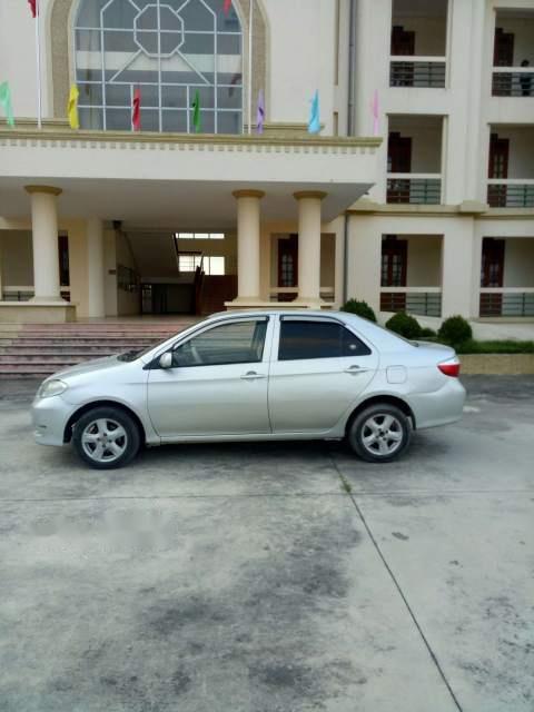 Toyota Vios G 2004 - Bán Toyota Vios G sản xuất năm 2004, màu bạc, giá chỉ 150 triệu