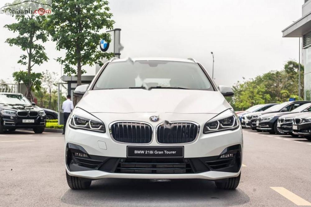 BMW 2 Series 218LCI 2018 - Cần bán BMW 2 Series 218LCI sản xuất 2018, màu trắng, nhập khẩu