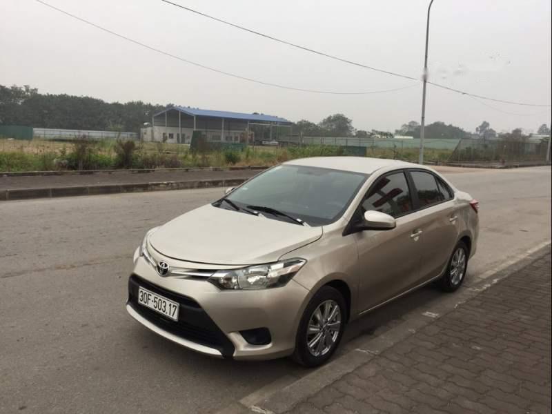 Toyota Vios J 2015 - Bán Toyota Vios J sản xuất 2015, số sàn