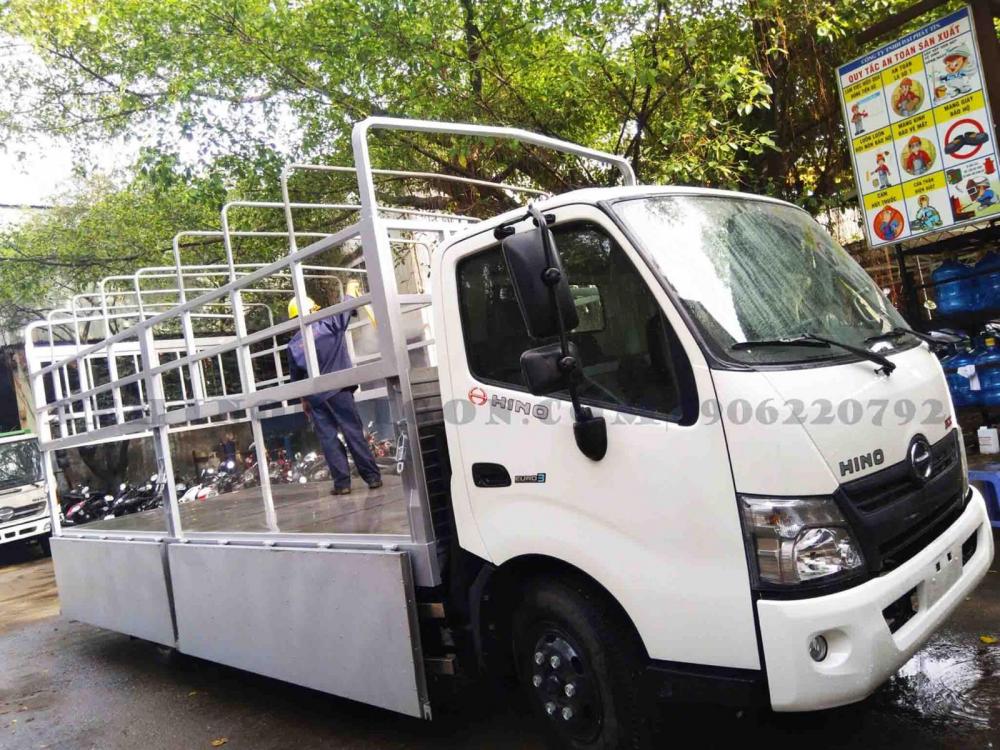 Hino 300 Series XZU730 2019 - Bán xe tải Hino 5 tấn thùng 5.6m