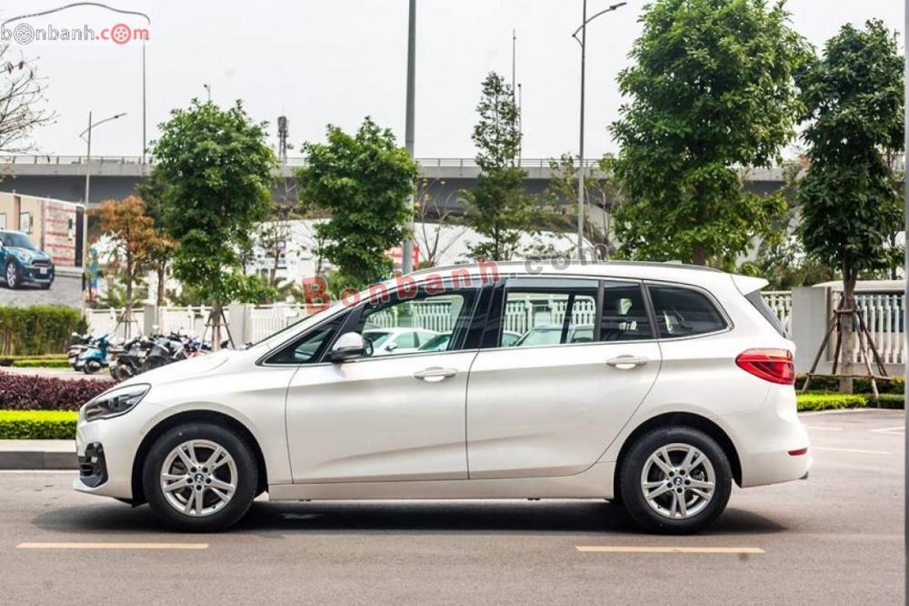 BMW 2 Series 218LCI 2018 - Cần bán BMW 2 Series 218LCI sản xuất 2018, màu trắng, nhập khẩu