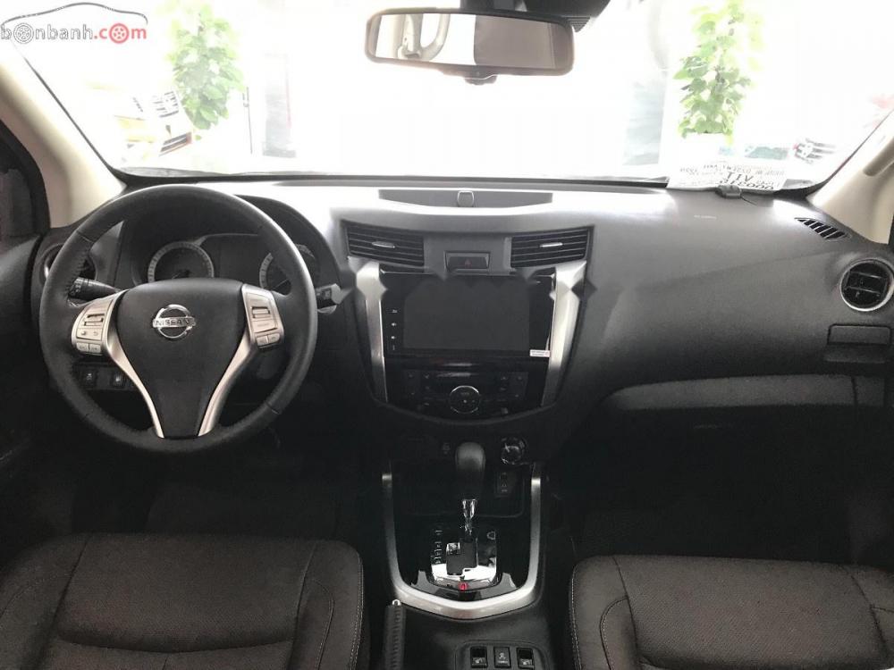 Nissan Terrano   V 2.5 AT 4WD 2018 - Bán Nissan Terrano V 2.5 AT 4WD sản xuất năm 2018, màu xám, nhập khẩu Thái