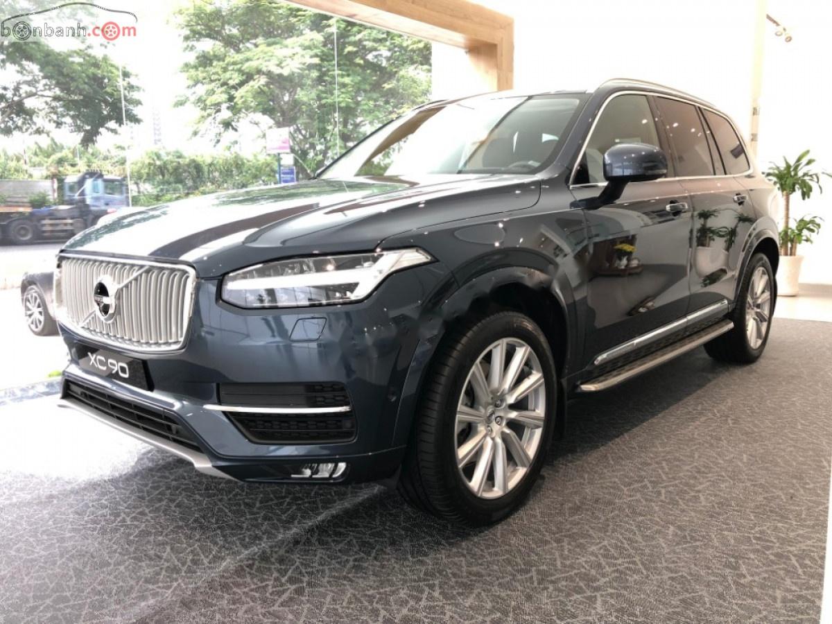 Volvo XC90 T6 Inscription 2018 - Bán ô tô Volvo XC90 T6 Inscription sản xuất 2018, màu xám, nhập khẩu nguyên chiếc