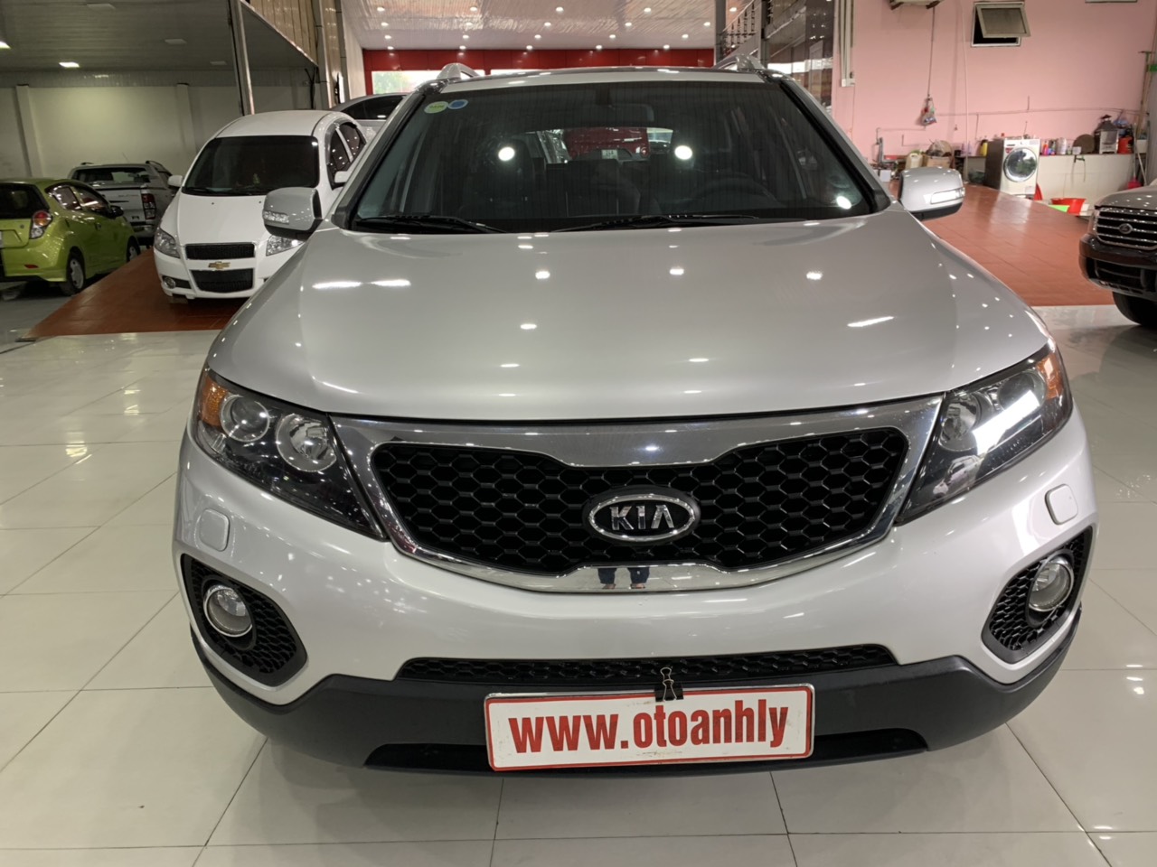 Kia Sorento 2010 - Cần bán xe Kia Sorento năm sản xuất 2010, màu bạc, nhập khẩu, giá tốt