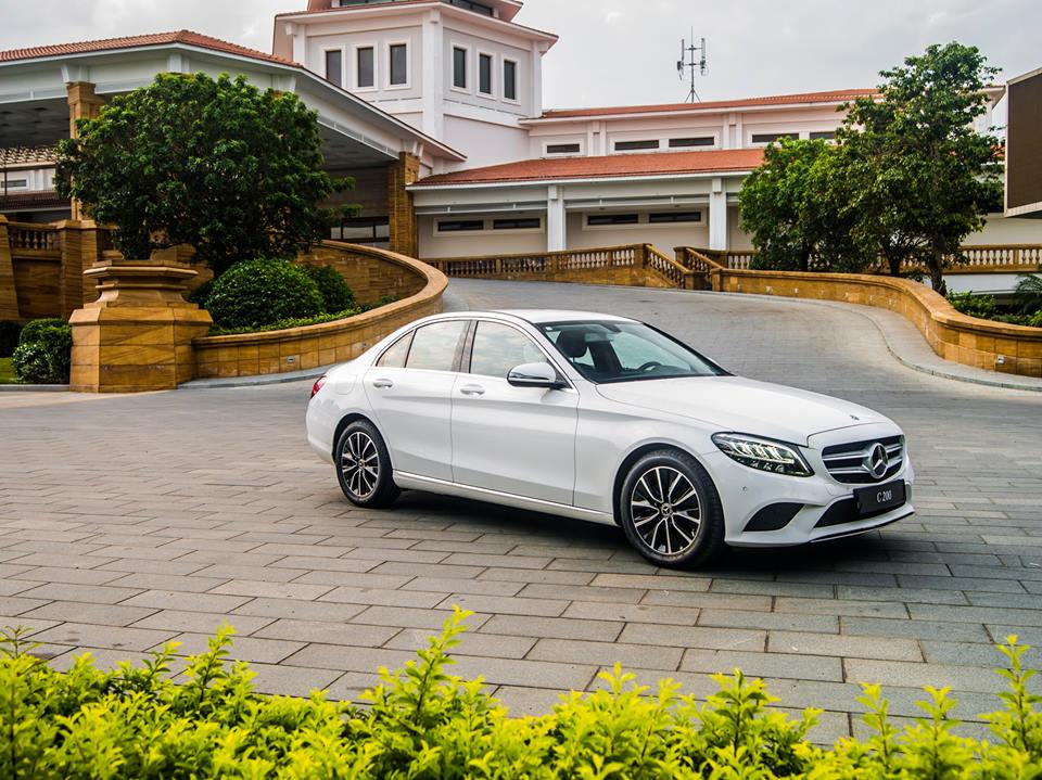 Mercedes-Benz C class C200 2019 - [Nha Trang] Mercedes C200 2019 ưu đãi thuế trước bạ 10%, giao ngay, LH 0987313837