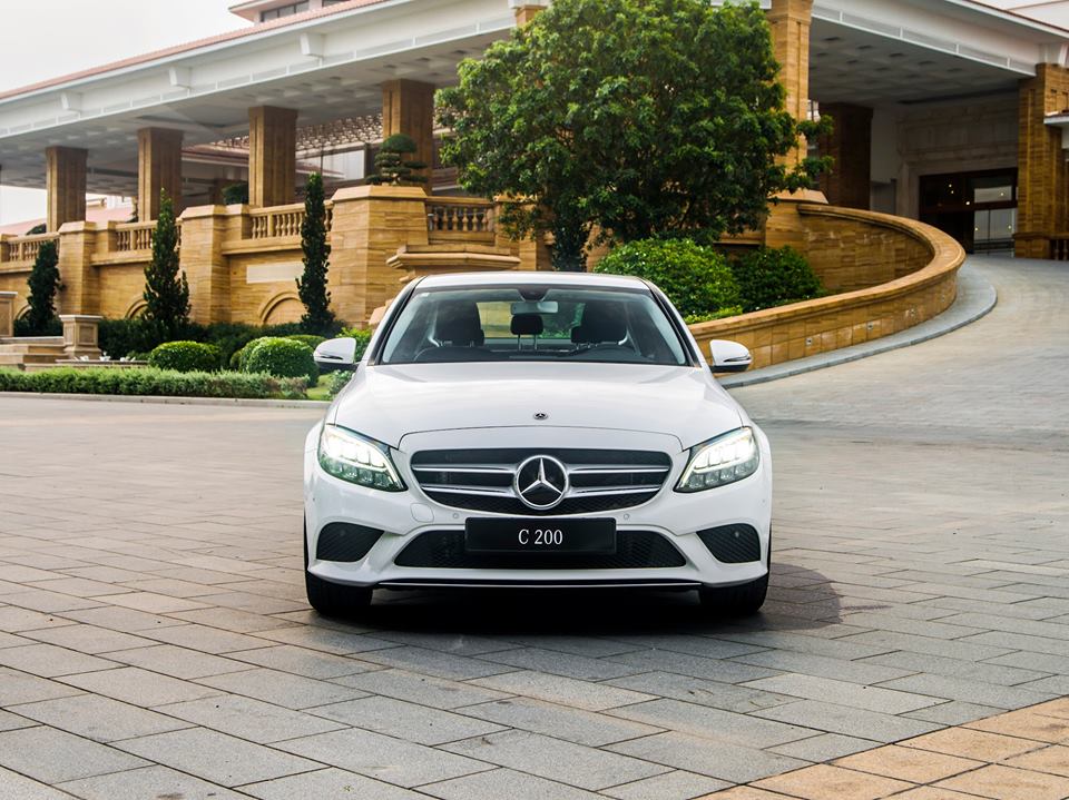 Mercedes-Benz C class C200 2019 - [Nha Trang] Mercedes C200 2019 ưu đãi thuế trước bạ 10%, giao ngay, LH 0987313837