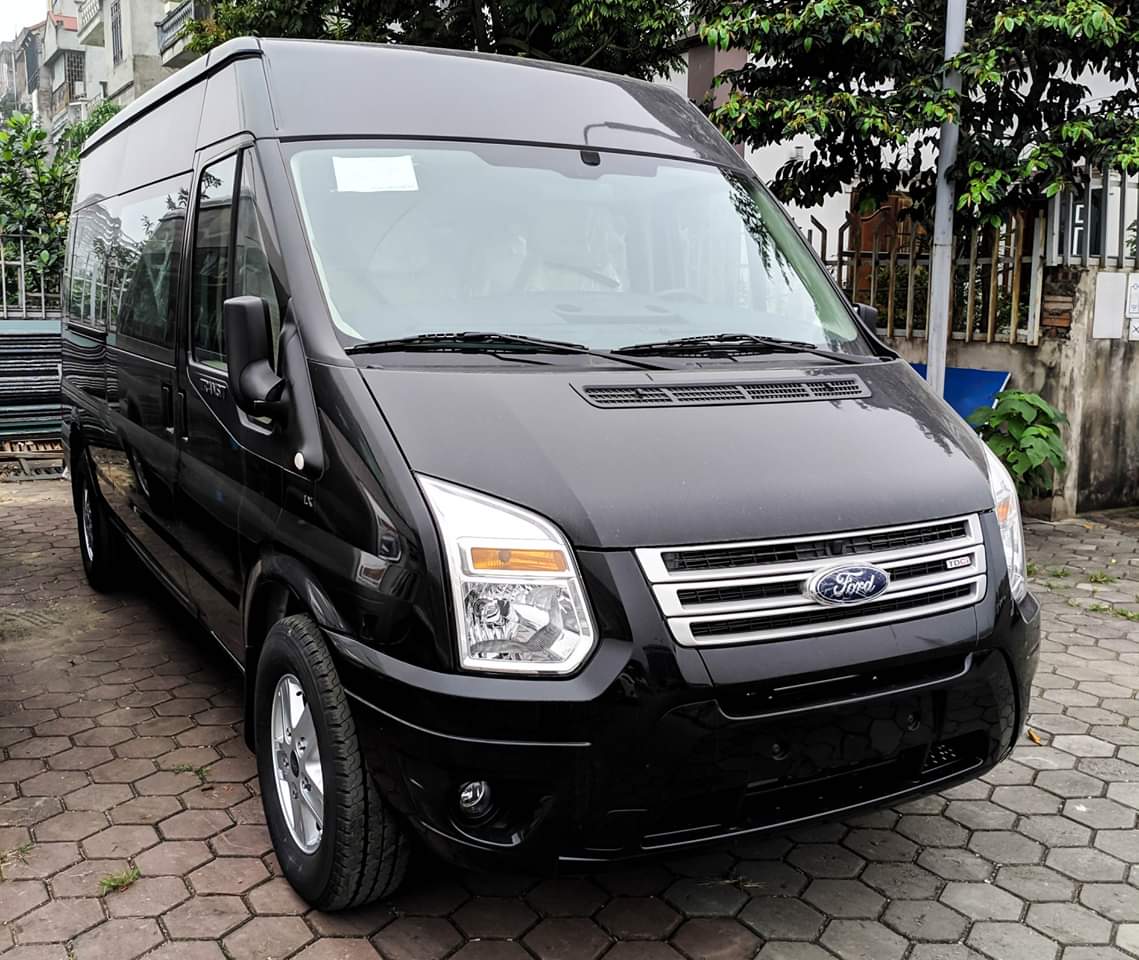 Ford Transit 2.4 SVP 2019 - Hà Nam bán Ford transit chỉ với 200tr lấy xe ngay, hỗ trợ trả góp tặng gói phụ kiện, LH 0974286009