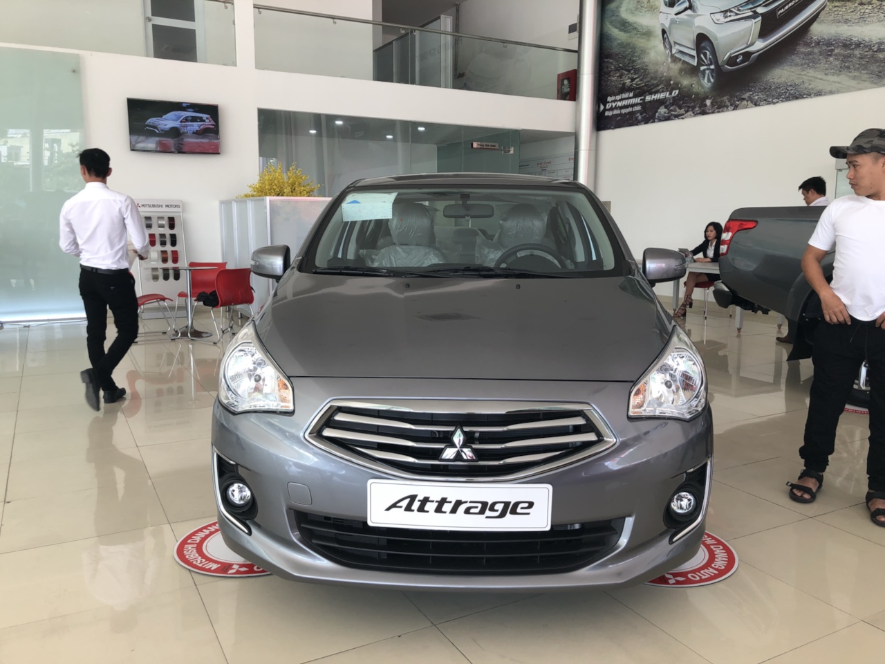 Mitsubishi Attrage MT Eco 2019 - [Giá sốc hè] Attrage nhập Thái giá tốt, siêu lợi xăng chỉ 5L/100k, chạy Grab số 1, cho góp 80%, LH ngay: 0905.91.01.99