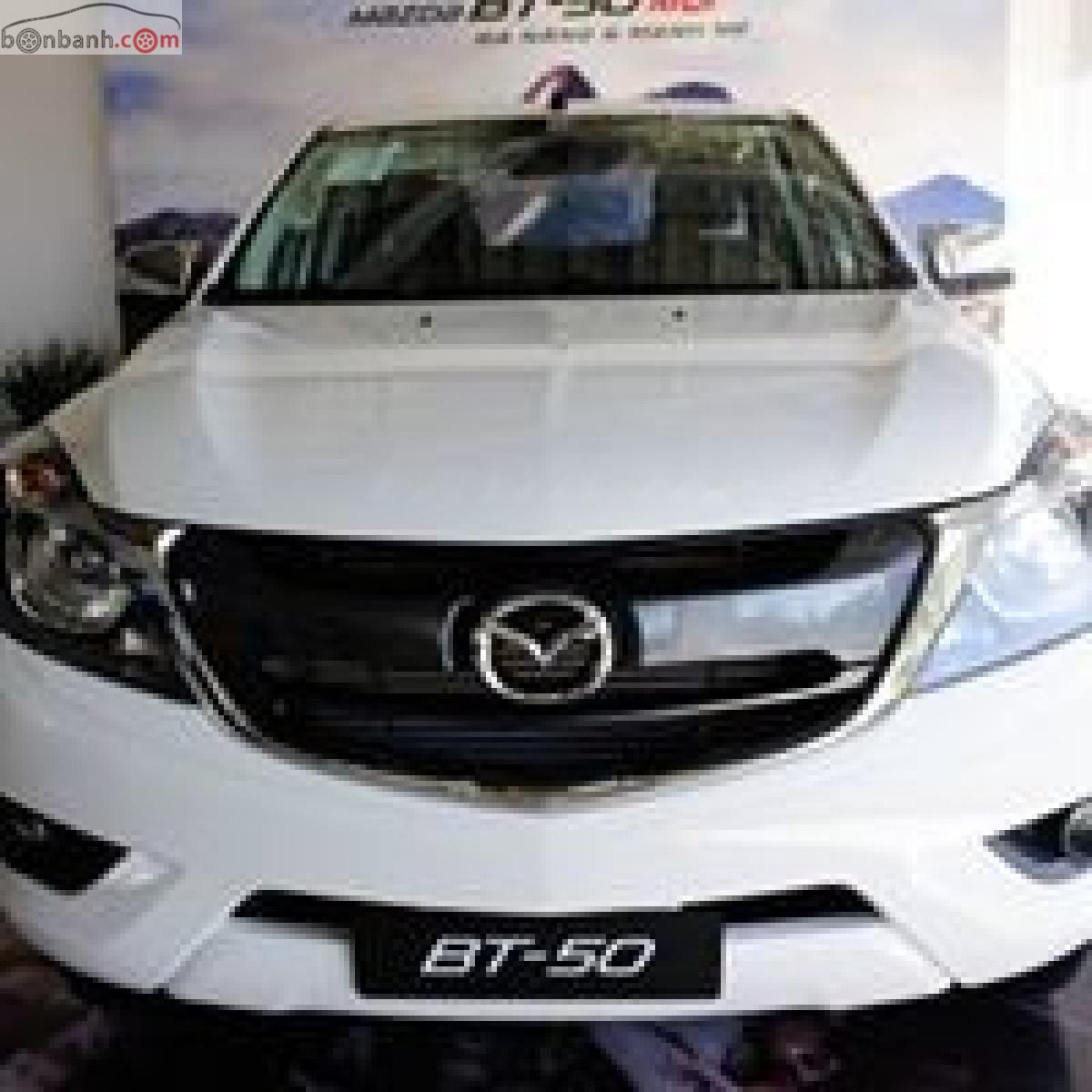 Mazda BT 50 2018 - Bán Mazda BT 50 năm sản xuất 2018, màu trắng, nhập khẩu nguyên chiếc