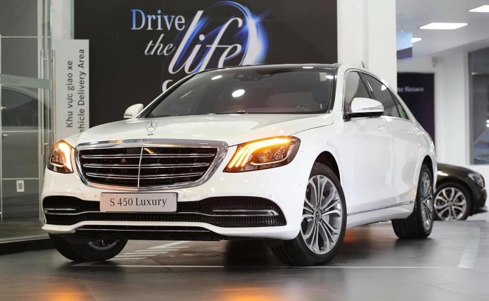 Mercedes-Benz S class 2019 - [Đón xuân 2020] Mercedes S450 Luxury 2020, vay trả góp 80% giá trị xe, lãi suất 0.77%/tháng cố định 3 năm