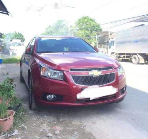 Chevrolet Cruze LS 2014 - Cần bán gấp Chevrolet Cruze LS 2014, màu đỏ chính chủ