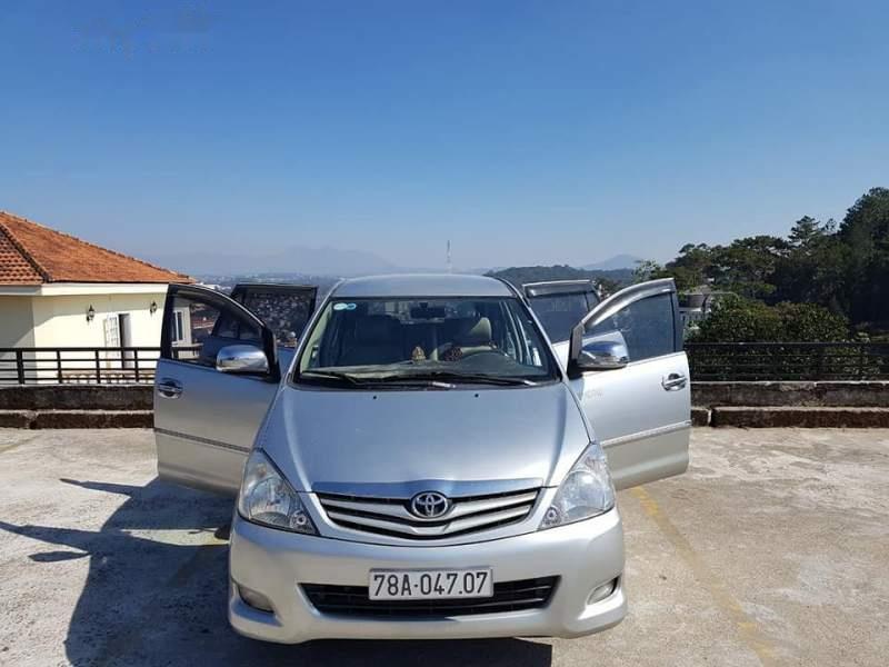 Toyota Innova G 2009 - Cần bán xe Toyota Innova G đời 2009, màu bạc, giá chỉ 365 triệu