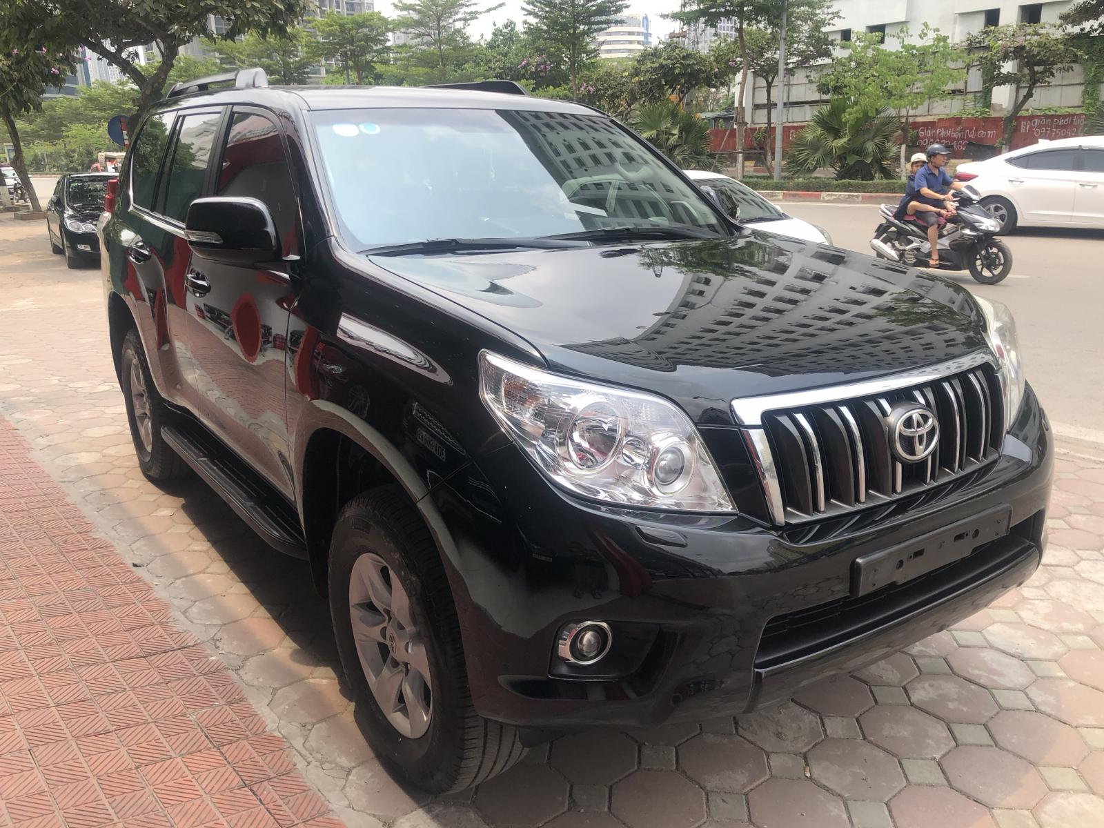 Toyota Prado 2010 - Cần bán xe Toyota Prado sản xuất 2010, màu đen, xe nhập