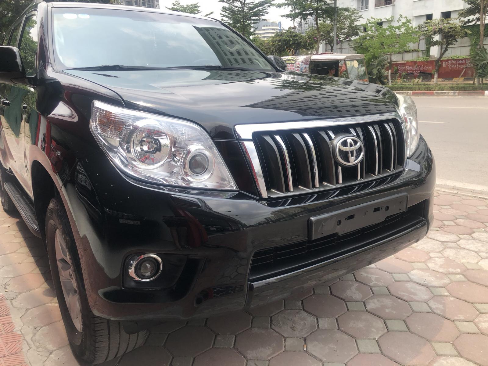 Toyota Prado 2010 - Cần bán xe Toyota Prado sản xuất 2010, màu đen, xe nhập