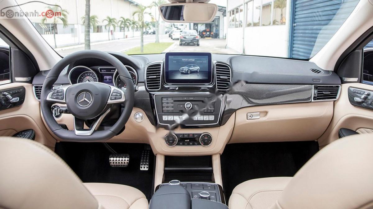 Mercedes-Benz GLE-Class  GLE43 2018 - Cần bán Mercedes GLE43 2018, màu trắng, nhập khẩu nguyên chiếc