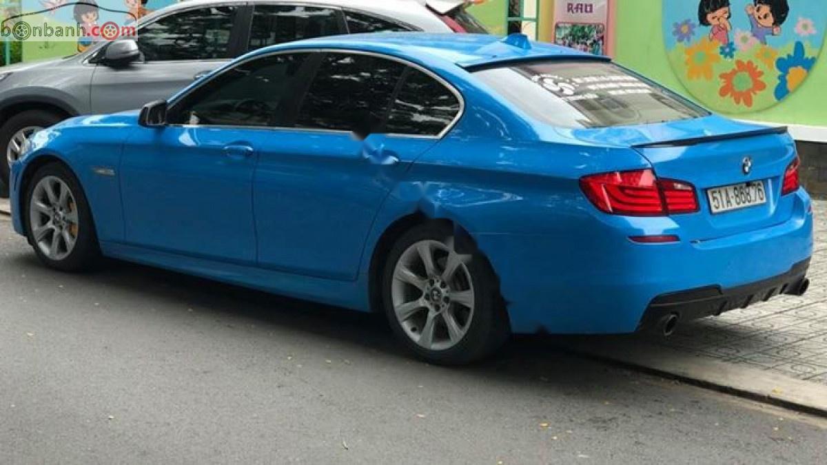 BMW 5 Series 528i 2010 - Bán BMW 5 Series 528i năm sản xuất 2010, màu xanh, xe mới sơn lại màu xanh biển