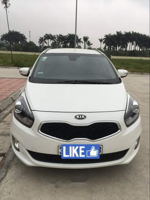 Kia Rondo   2016 - Cần bán gấp Kia Rondo 2016, màu trắng, xe dùng kỹ, nói không với đâm đụng ngập nước