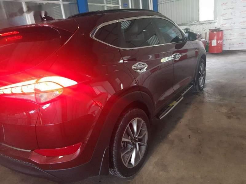 Hyundai Tucson 2018 - Bán xe Hyundai Tucson sản xuất năm 2018, màu đỏ, nhập khẩu