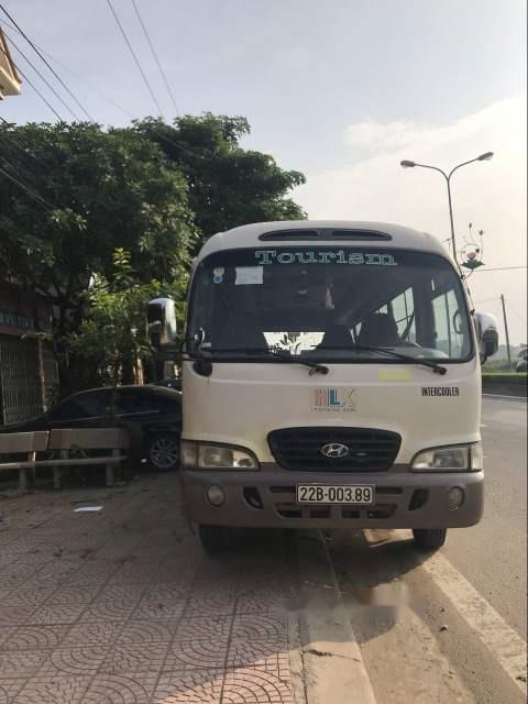 Hyundai County 2000 - Bán Hyundai County sản xuất 2000, màu kem (be), xe nhập, 98 triệu