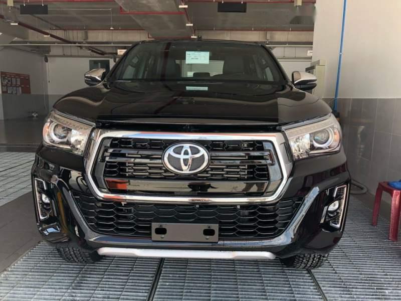 Toyota Hilux   2.8   2019 - Bán xe Toyota Hilux 2.8 đời 2019, màu đen, nhập khẩu nguyên chiếc giá cạnh tranh