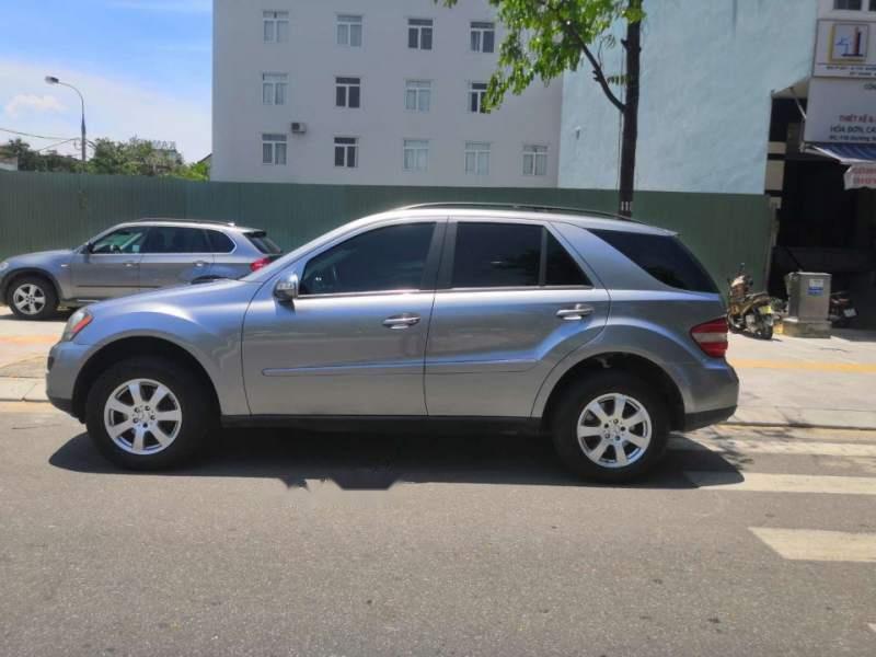 Mercedes-Benz ML Class  ML350   2007 - Bán ML350 đăng ký lần đầu 2007, xe còn rất mới, chất lượng còn trên 80%