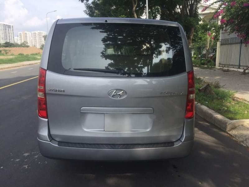 Hyundai Grand Starex   2012 - Bán Hyundai Grand Starex 2012, màu bạc, nhập khẩu nguyên chiếc Hàn Quốc