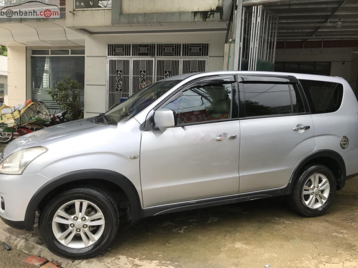 Mitsubishi Zinger GLS 2.4 MT 2009 - Bán xe Zinger Sx 2009, số tay, máy xăng, màu bạc, nội thất màu kem