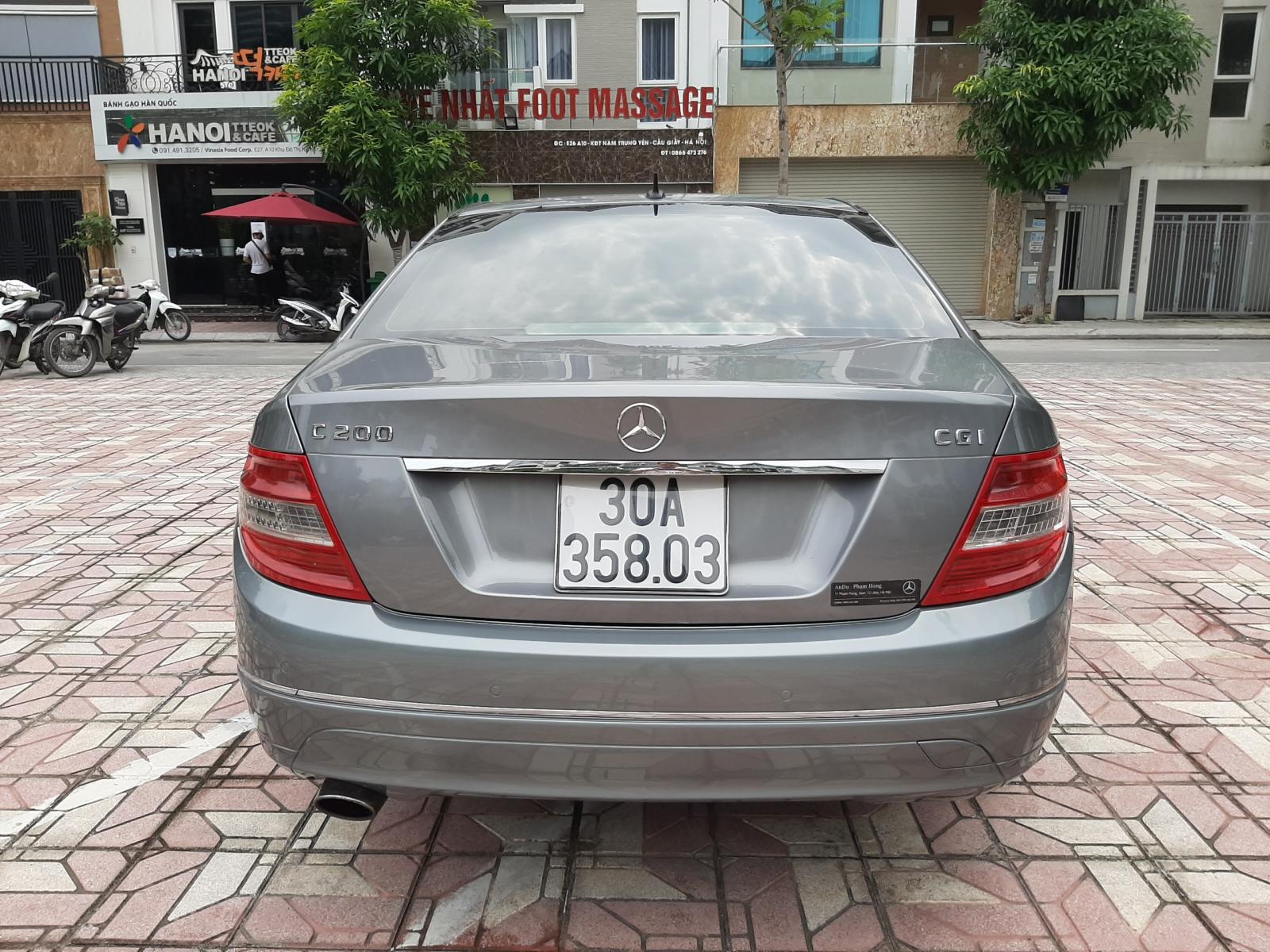 Mercedes-Benz C class C200 2010 - Bán Mercedes C200 năm 2010, màu xám giá cạnh tranh