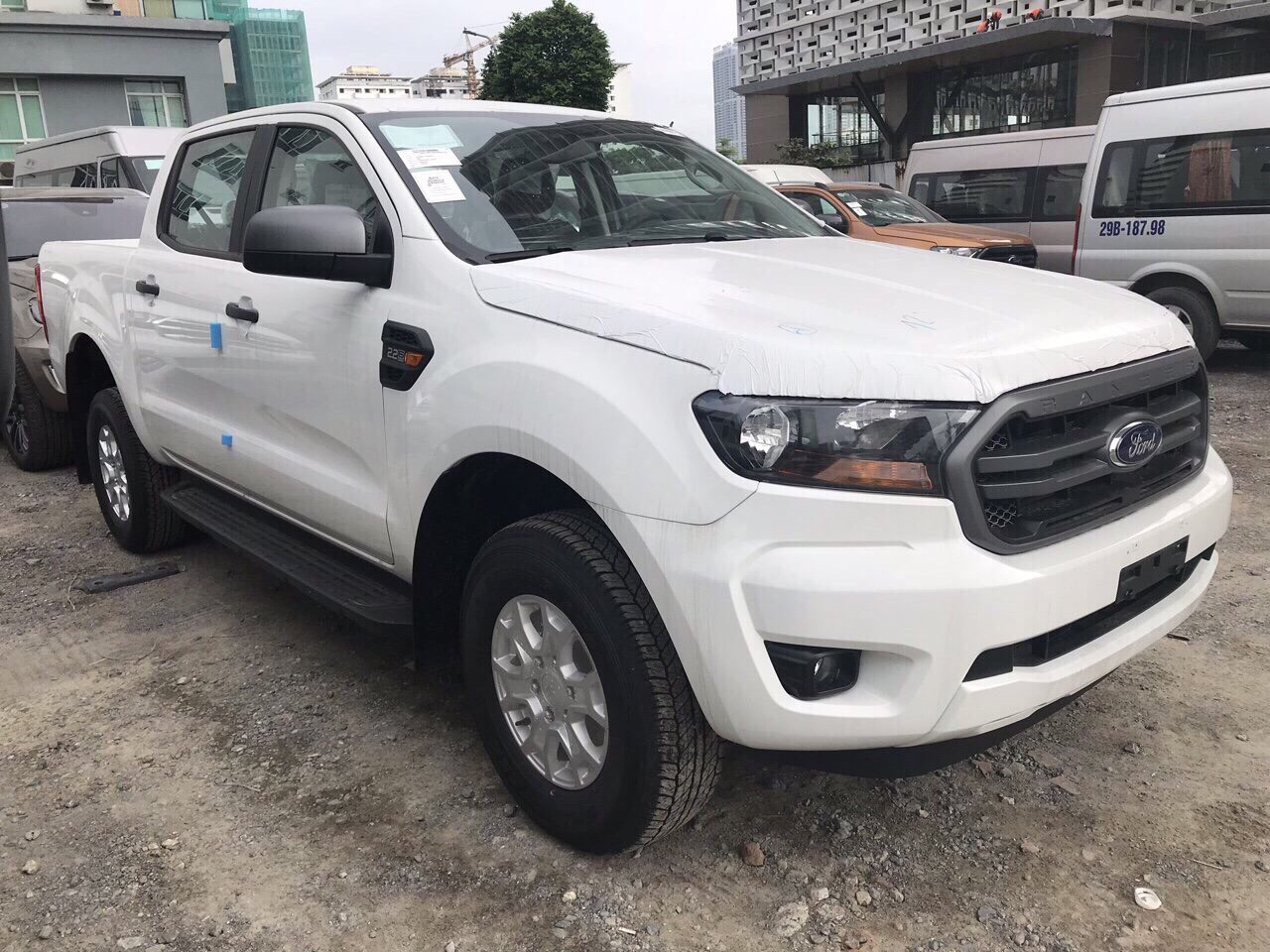 Ford Ranger 2019 - Siêu khuyến mại: Ford Ranger XLS AT xe mới chính hãng, đủ màu giao ngay, bao giá toàn quốc, liên hệ 0965.423.558