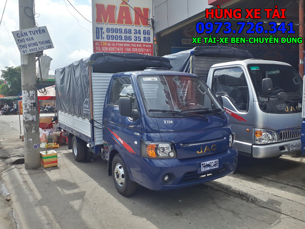 2019 - Xe tải JAC 1t25 thùng mui bạt Inox mở bửng