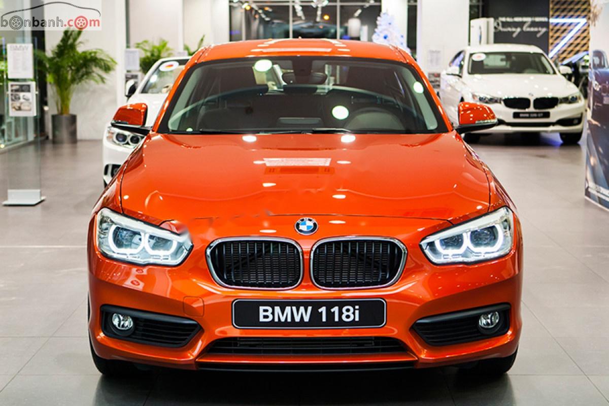 BMW 1 Series 118i 2019 - Cần bán xe BMW 1 Series 118i đời 2019, giới hạn tốc độ, 6 túi khí, lốp an toàn chống xịt Runfla