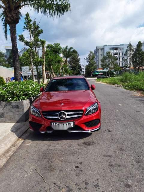 Mercedes-Benz C class  C300 AMG 2017 - Bán Mercedes C300 AMG 2017, màu đỏ